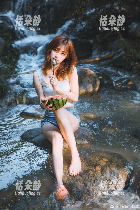 在线浏览Min.E (민이)婚纱作品，高清画质让每个细节生动呈现.txt